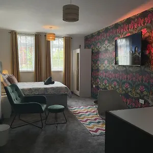  Apartment Luxury Near Citycentre United Kingdom